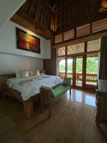 Villa Ola Tambayong