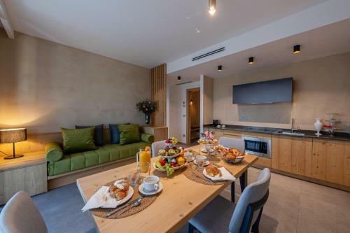 Shiloh Private Luxury Apartments