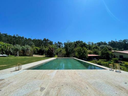 Casa De Vilar De Rei - Ref�gio No Minho Com Piscina