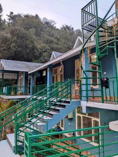 Riverdale-kasauli.swimming Pool,rain Dance,bonfire