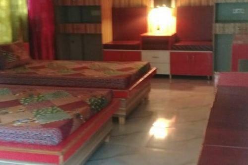 Riverdale-kasauli.swimming Pool,rain Dance,bonfire