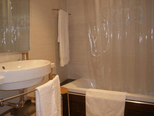 Apartamentos Puerto Basella