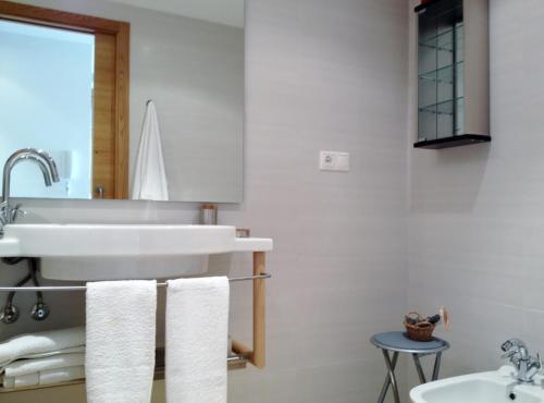 Apartamentos Puerto Basella