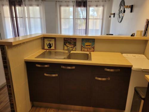 Apartamento Au Calme, 200m Du Centre T2 Avec Balcon Et Parking