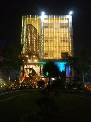 Hotel Varanasi Palace