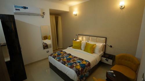 Apartamento M K Hotel And Restaurant