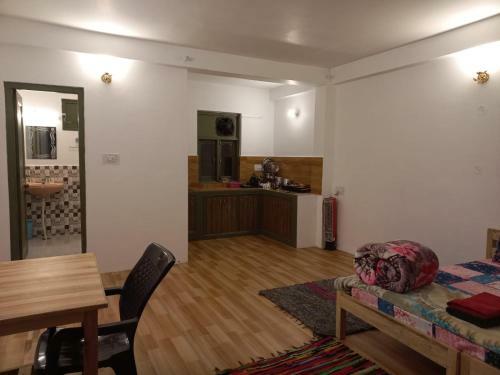 Via Kashi Home Stay