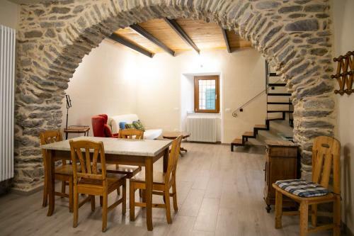 Apartamento La Fonte - Duplex In Historical Center