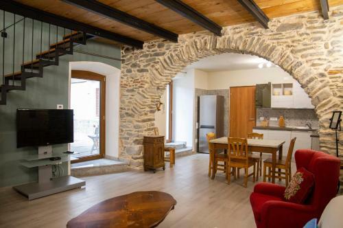 Apartamento La Fonte - Duplex In Historical Center