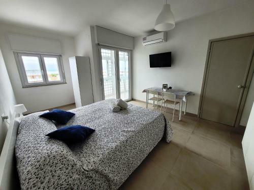 Rosato Double Lagoon & Sunset View Apartment