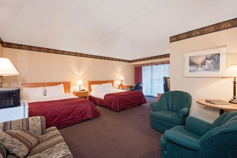 Hotel Clarion Resort Pinewood Park