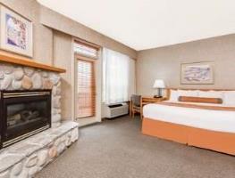 Ramada Penticton Hotel And Suites