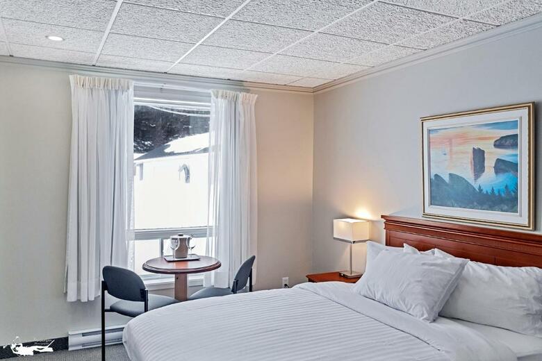 Hotel Motel Manoir De Perc�