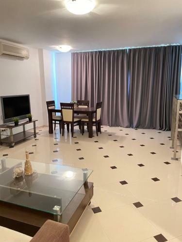 Apartments In Botabara