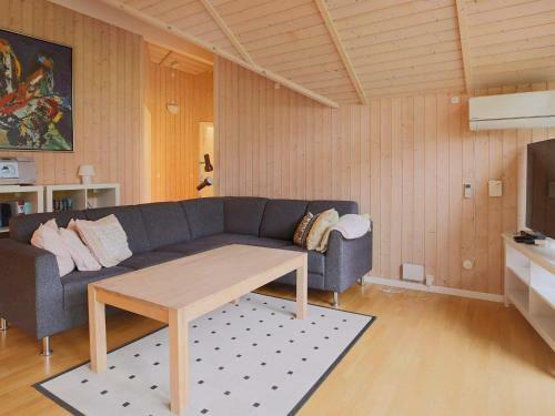 Holiday Home H�jby XX