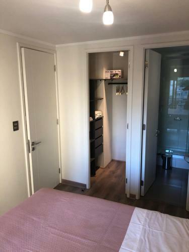 Apartamento Dpto Metro Irarrazaval, Cerca Estadio Nacional