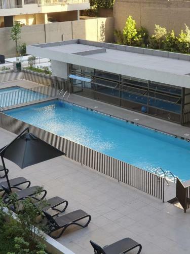 Apartamento Dpto Metro Irarrazaval, Cerca Estadio Nacional