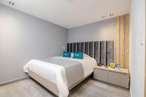Hotel Ayenda Plaza Doce
