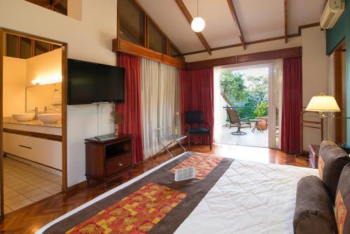 Hotel Villas Del Rio Luxury Suites By Vrhost