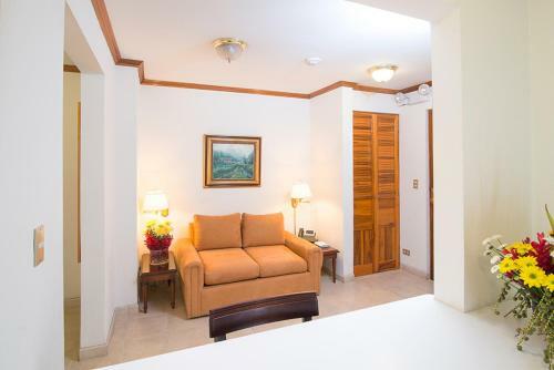 Hotel Villas Del Rio Luxury Suites By Vrhost