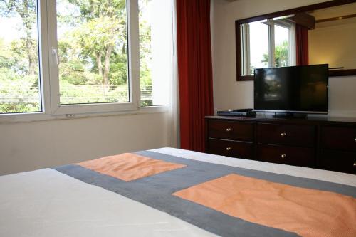 Hotel Villas Del Rio Luxury Suites By Vrhost