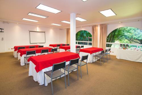 Hotel Villas Del Rio Luxury Suites By Vrhost