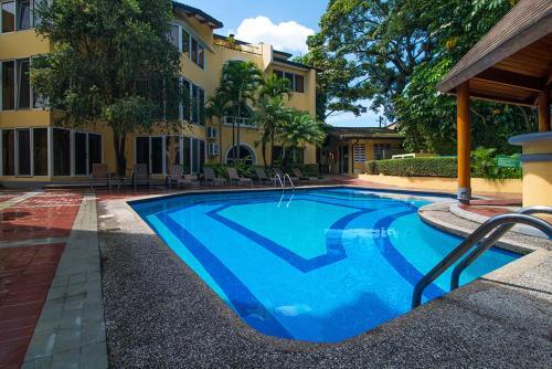 Hotel Villas Del Rio Luxury Suites By Vrhost