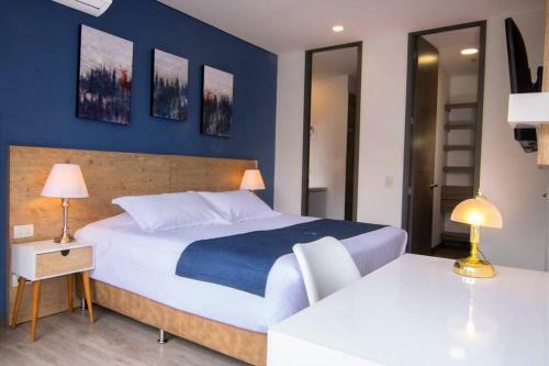 Apartamento Hotel Class Suites ? Poblado, Pool Balcony View 2 Bed Rooms AC Netflix