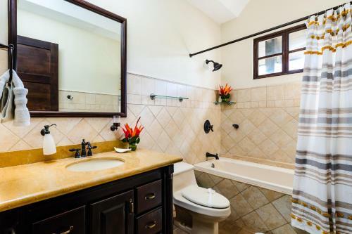 Villa Dream House In Prestigious Hacienda Pinilla