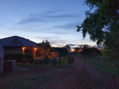 Hotel Golden Impalas Bush Resort