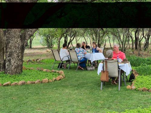 Hotel Golden Impalas Bush Resort