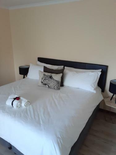 Hostal Bougainvilla Guest House
