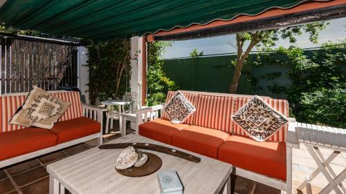 Hostal Brown Jug Guest House