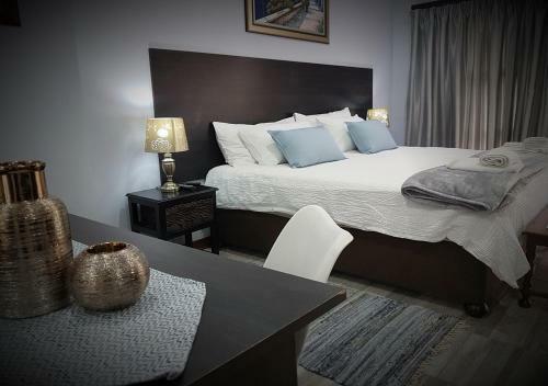 Hostal Gemstone Guest House