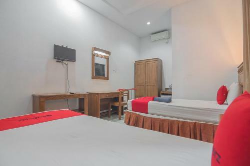 Hostal Reddoorz Plus Near Rsud Majalengka