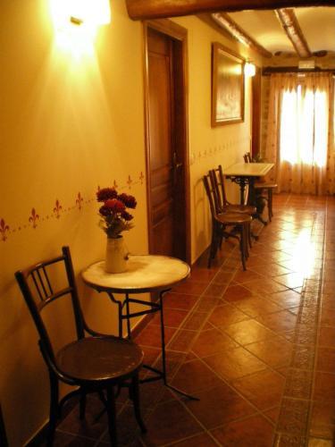 Hostal Pensi�n Juli�n