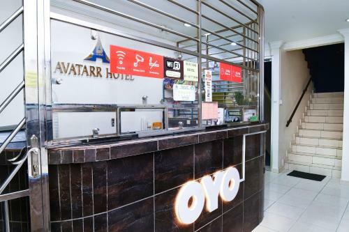 Oyo 44097 Avatarr Hotel