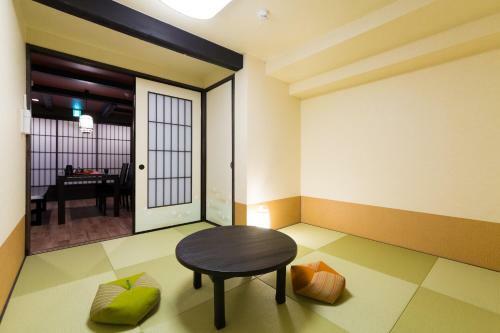 Kyotoya Kamogawagojo
