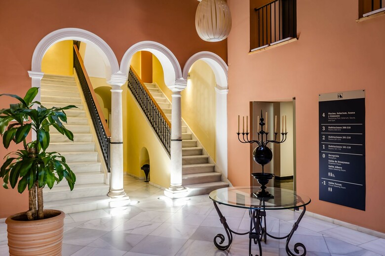 Hotel Eurostars Asta Regia