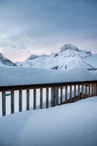 Hotel & Chalet Montana