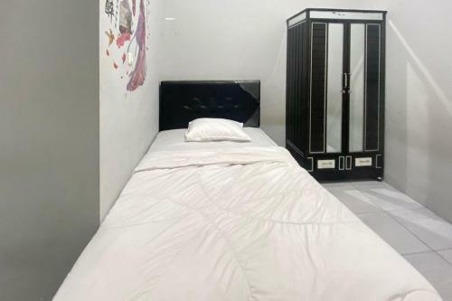 Hotel Amira Guest House Syariah Redpartner