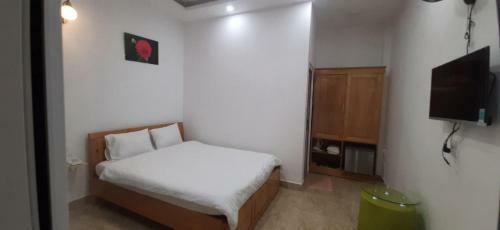 Hotel Kh�ch S?n H?ng Nguy�n