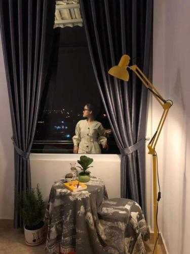 Hotel Kh�ch S?n H?ng Nguy�n