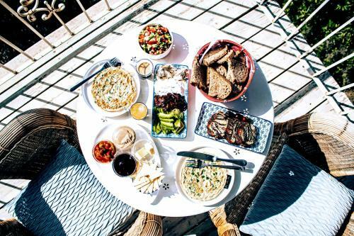 Bed & Breakfast Oren Suite ?????? ????