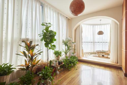 Locals Apartment House 02