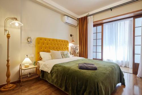 Locals Apartment House 02