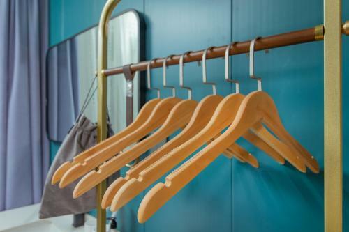 Locals Apartment House 42