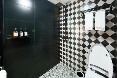 Locals Apartment Place 37