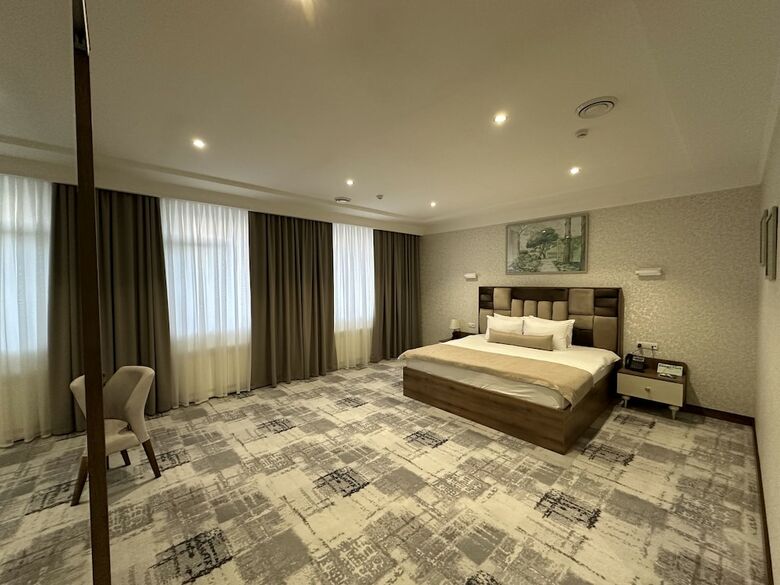Green Park Hotel
