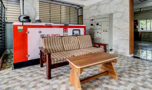 Treebo Trend Hotel Golden Grand Inn